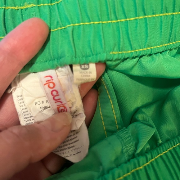 Rip Curl green board shorts - Picture 3 of 3